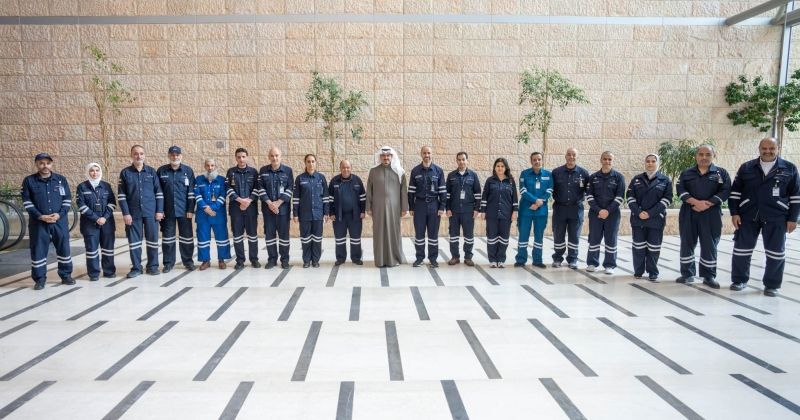 العبدالله: مضاعفة الجهود لضمان استمرار تقديم الخدمات الأساسية