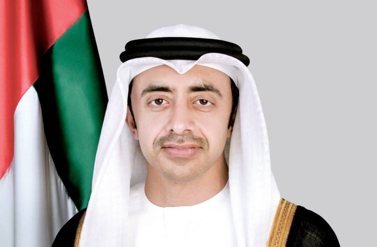 عبدالله بن زايد يبحث هاتفياً مع مسؤولين ووزراء خارجية مستجدات الأوضاع الإقليمية