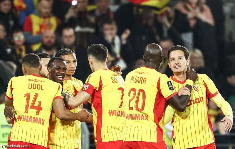 سعود يصنع.. ولانس يكتسح ويسترد الصدارة