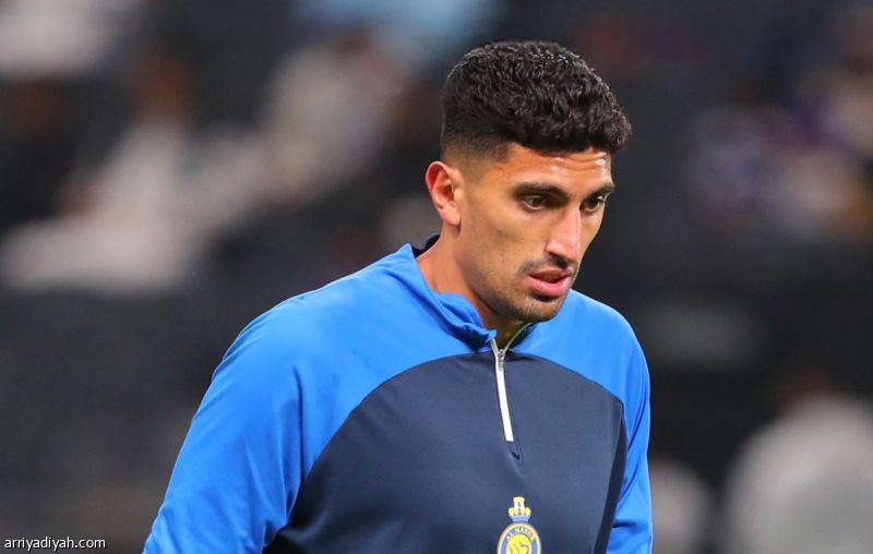 النصر يجهز عرض التجديد مع النجار
