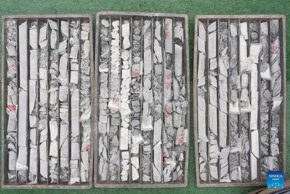 الأعلى تركيزاً في العالم.. منجم ذهب عملاق يغيّر قواعد التعدين