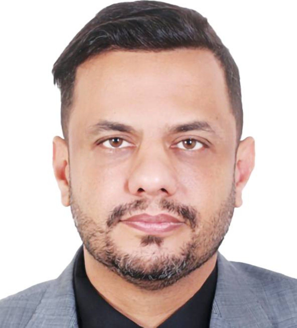 مقيمون: الإمارات تجمع ثقافات العالم في احتفالات العيد