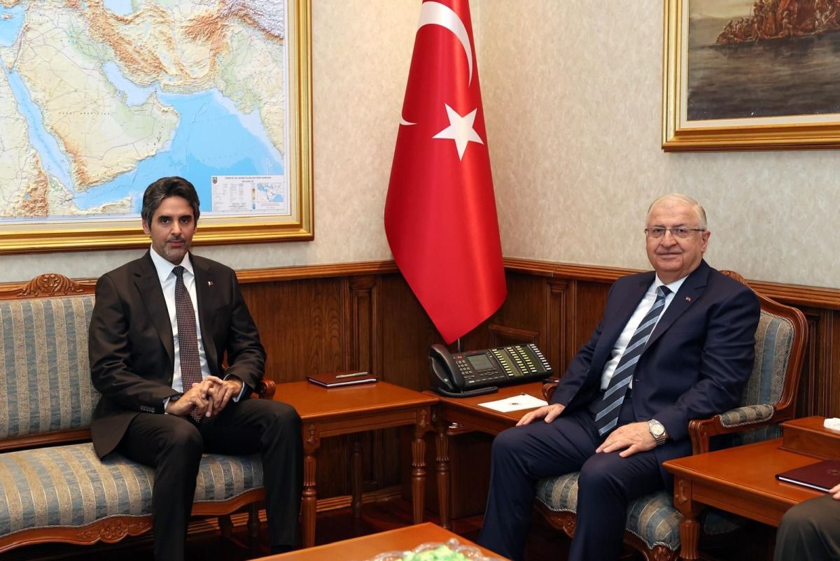 سفير قطر ينقل تعازي الدولة لتركيا في شهداء حادث سقوط مروحية بالمياه الإقليمية