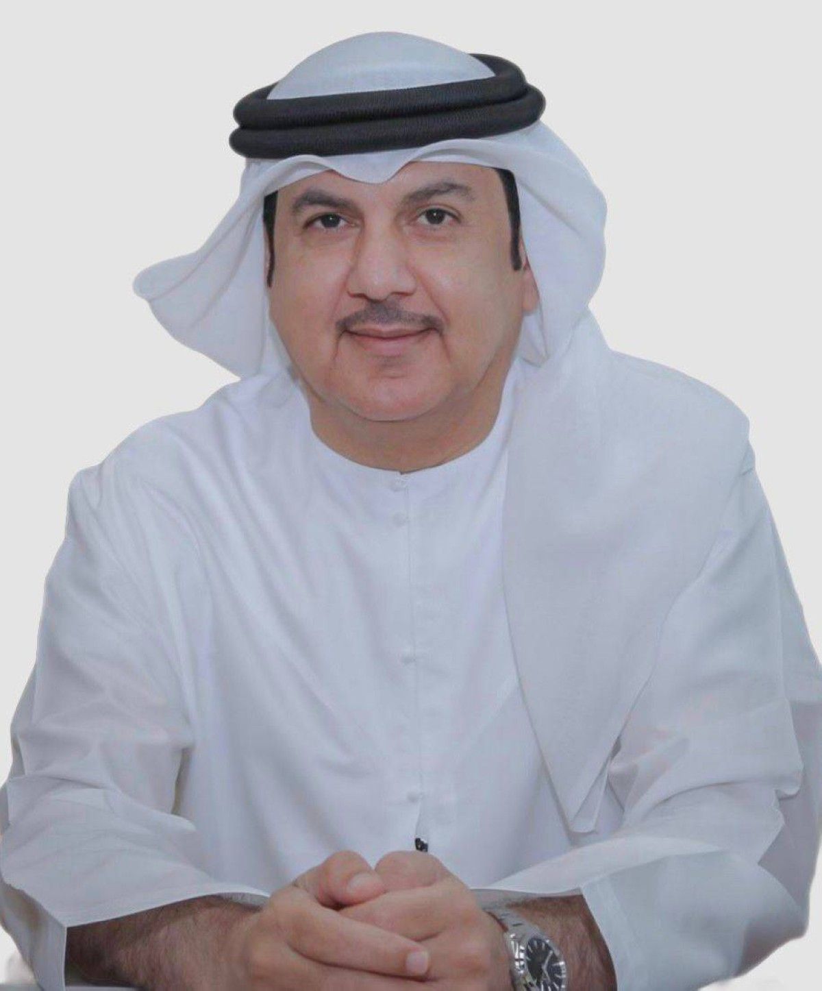 بلدية الفجيرة تحذّر من فتح أغطية الصرف الصحي حفاظاً على السلامة العامة