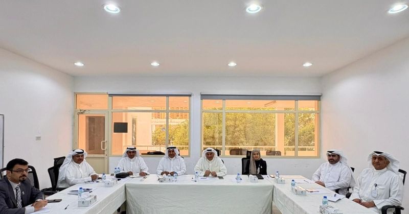 الجلال يترأس اجتماعاً موسعاً لقيادات مؤسسات التعليم العالي لتعزيز كفاءة الأداء