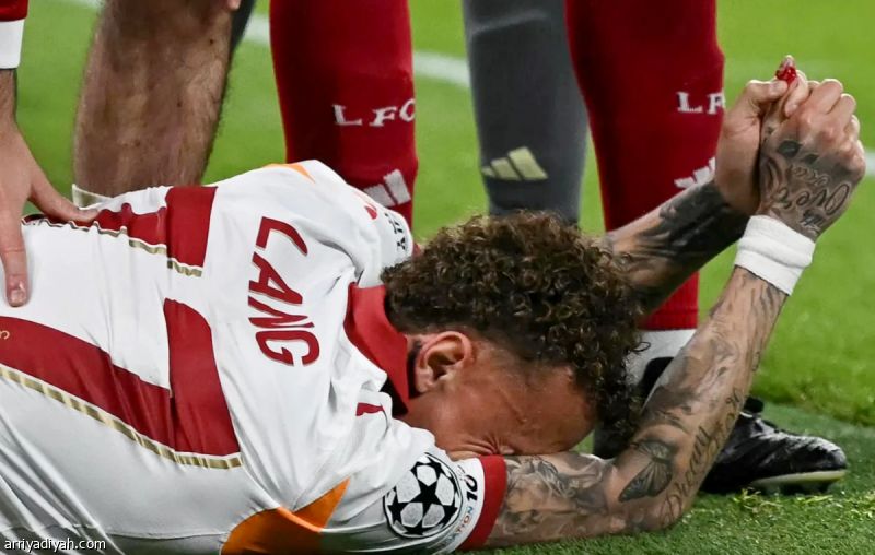 جراحة اليد تغيّب لانج عن «الطواحين»