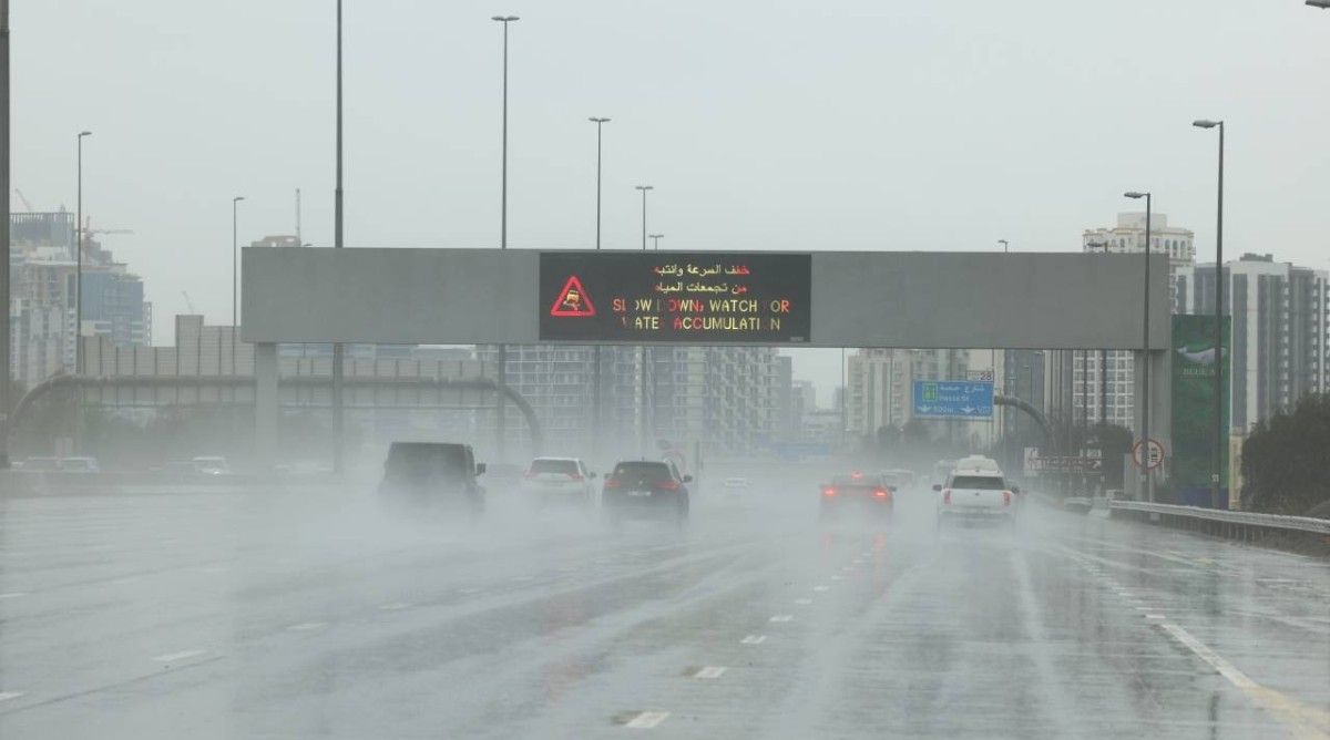 دبي.. جهود جبارة لفرق العمل على مدار الساعة لضمان انسيابية حركة المرور
