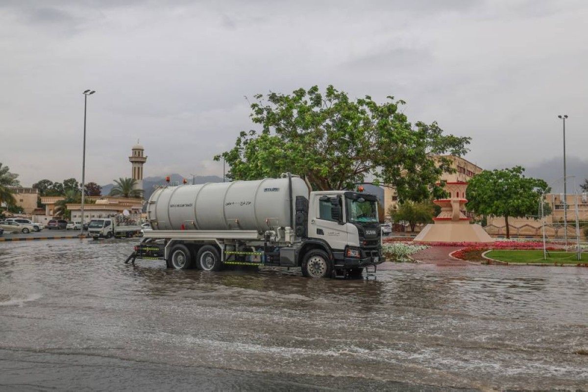 الإمارات.. أمطار قياسية و93.3 ملم أعلى كمية مسجلة في عجمان