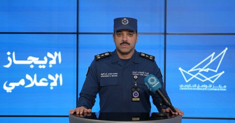 «الإطفاء»: نتعامل بمساندة إطفاء الجيش و«الحرس» والنفط مع حريق خزان وقود بمطار الكويت