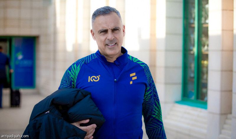 الفتح يتفق مع جوميز