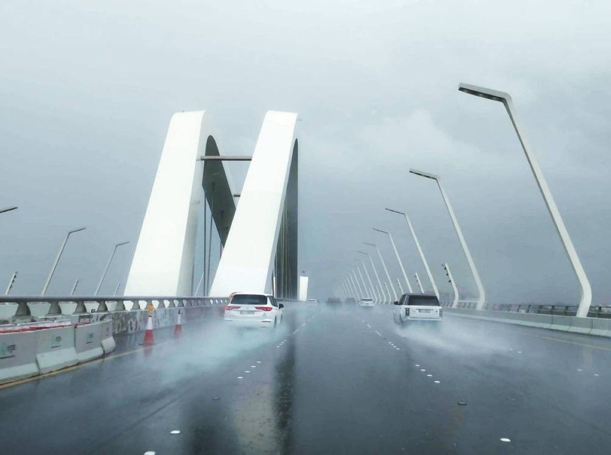 المنامة بعجمان وغياثي بأبوظبي تسجلان أعلى كميات أمطار بـ 93.3 ملم و91 ملم