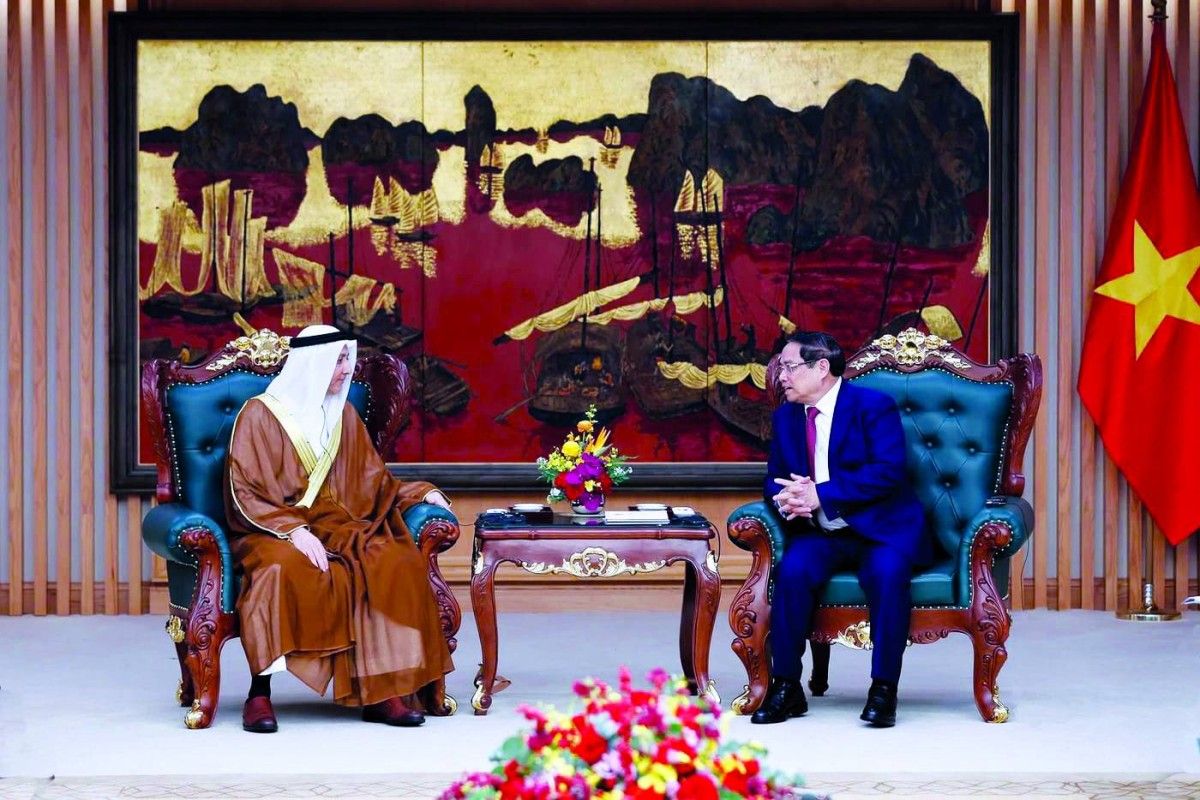 رئيس وزراء فيتنام يلتقي سفير الإمارات
