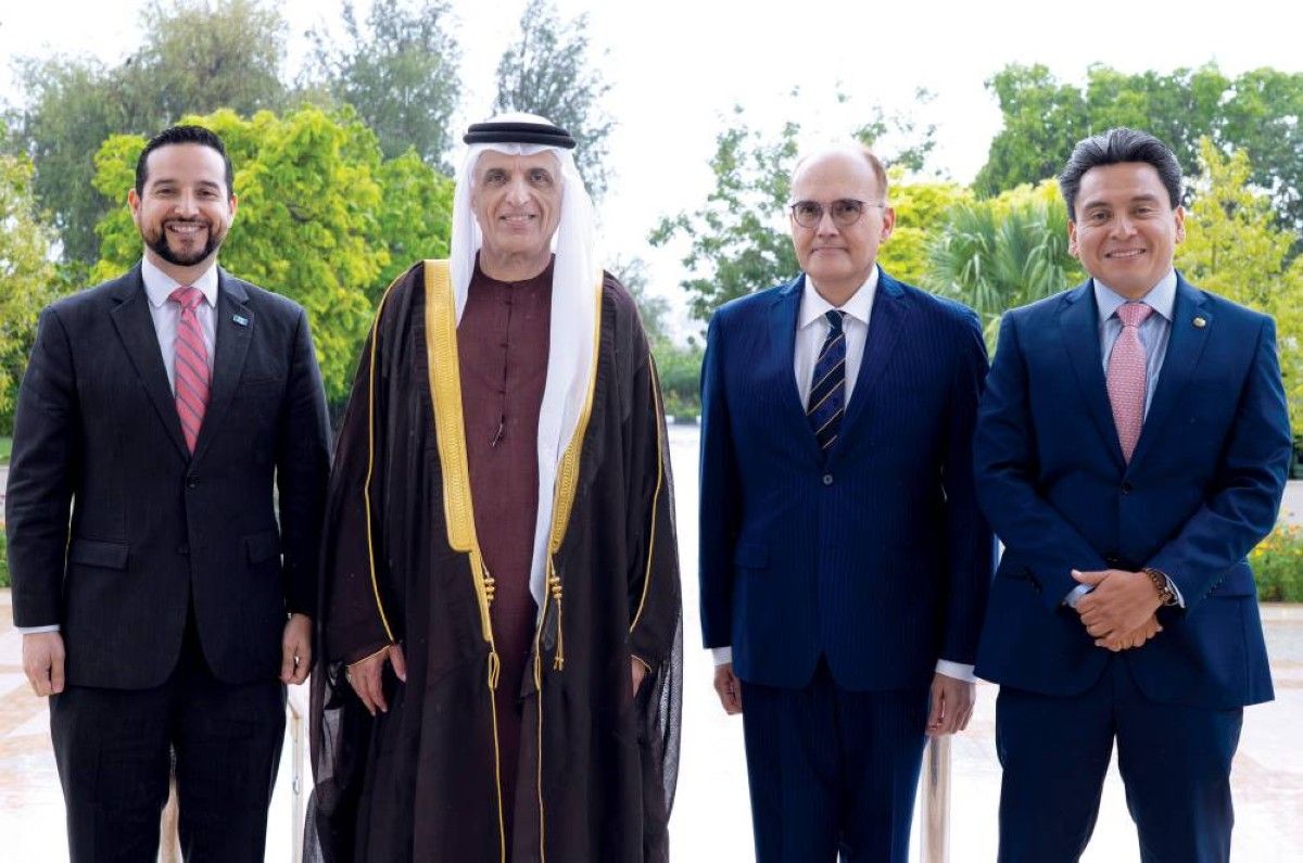 حاكم رأس الخيمة يستقبل سفراء كوستاريكا والسلفادور وغواتيمالا