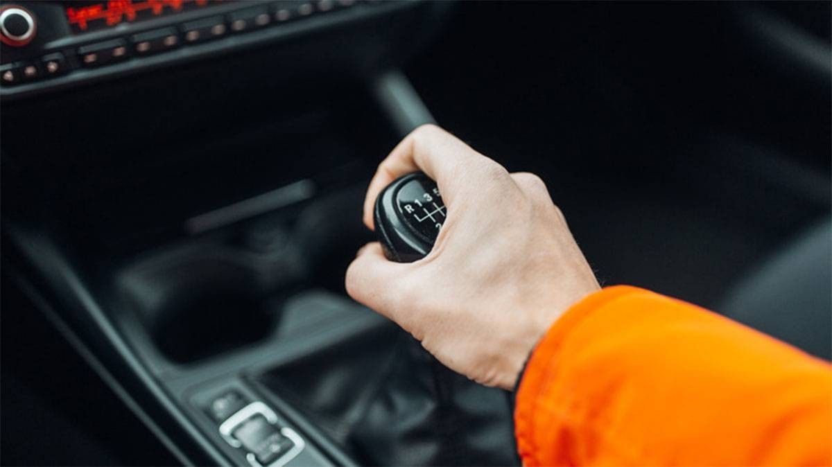 سيارتك تدفع الثمن.. عادات يومية تكلّفك آلاف الدراهم