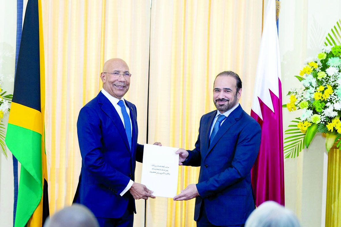 الحاكم العام لجامايكا يتسلم أوراق اعتماد سفيرنا