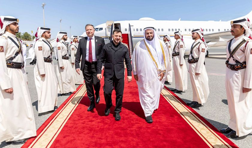 الرئيس الأوكراني يصل الدوحة
