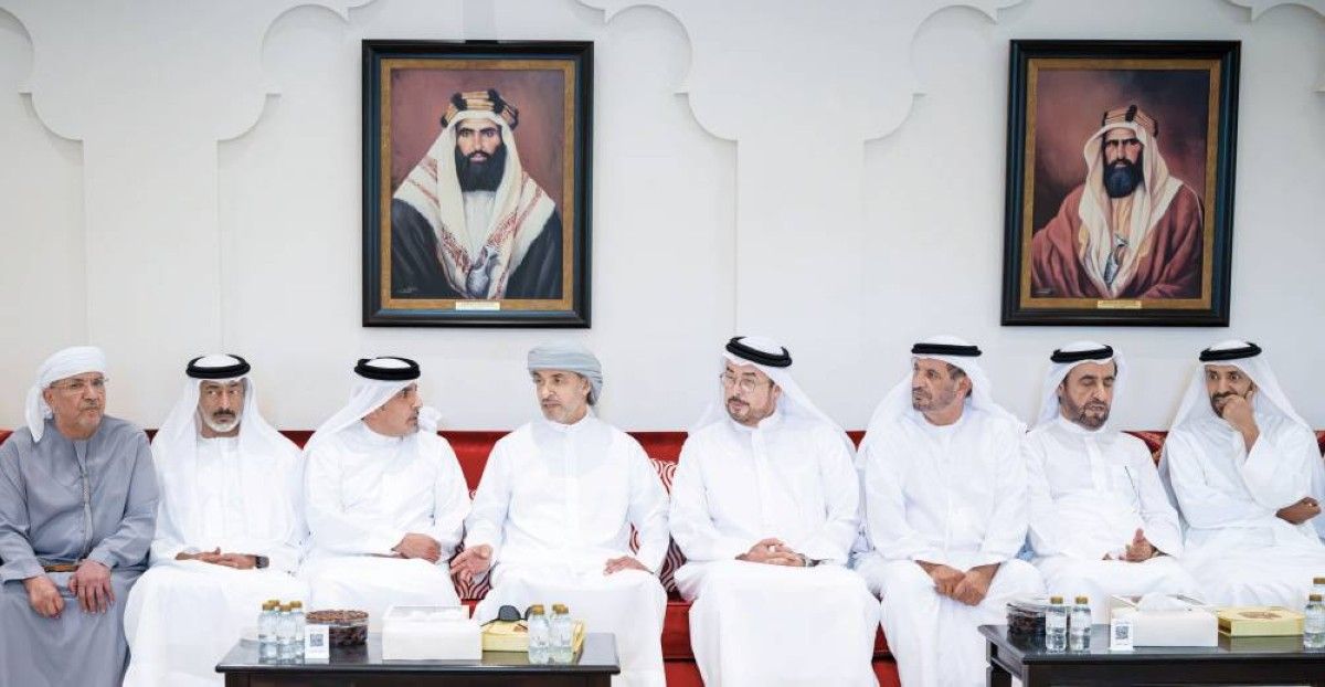 هزاع بن زايد يعزي في وفاة فاطمة بنت مطر الشامسي