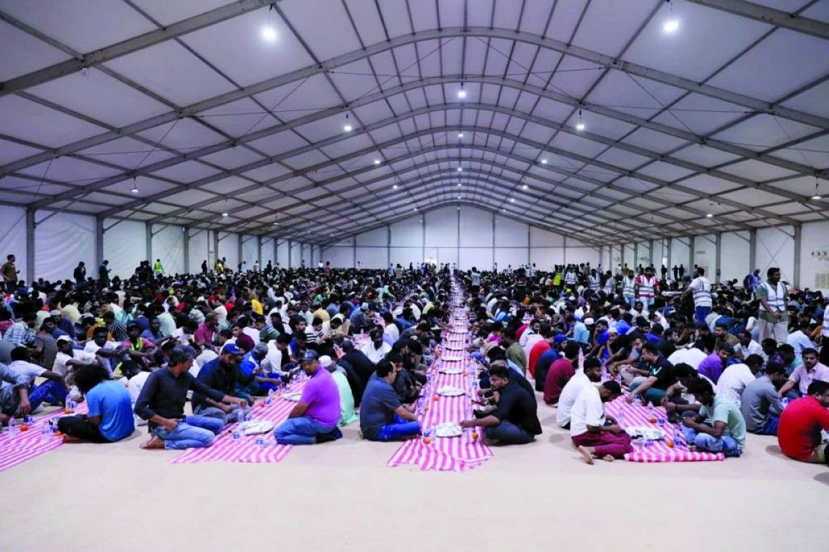 «بيت الخير» توزع 2.1 مليون وجبة في رمضان