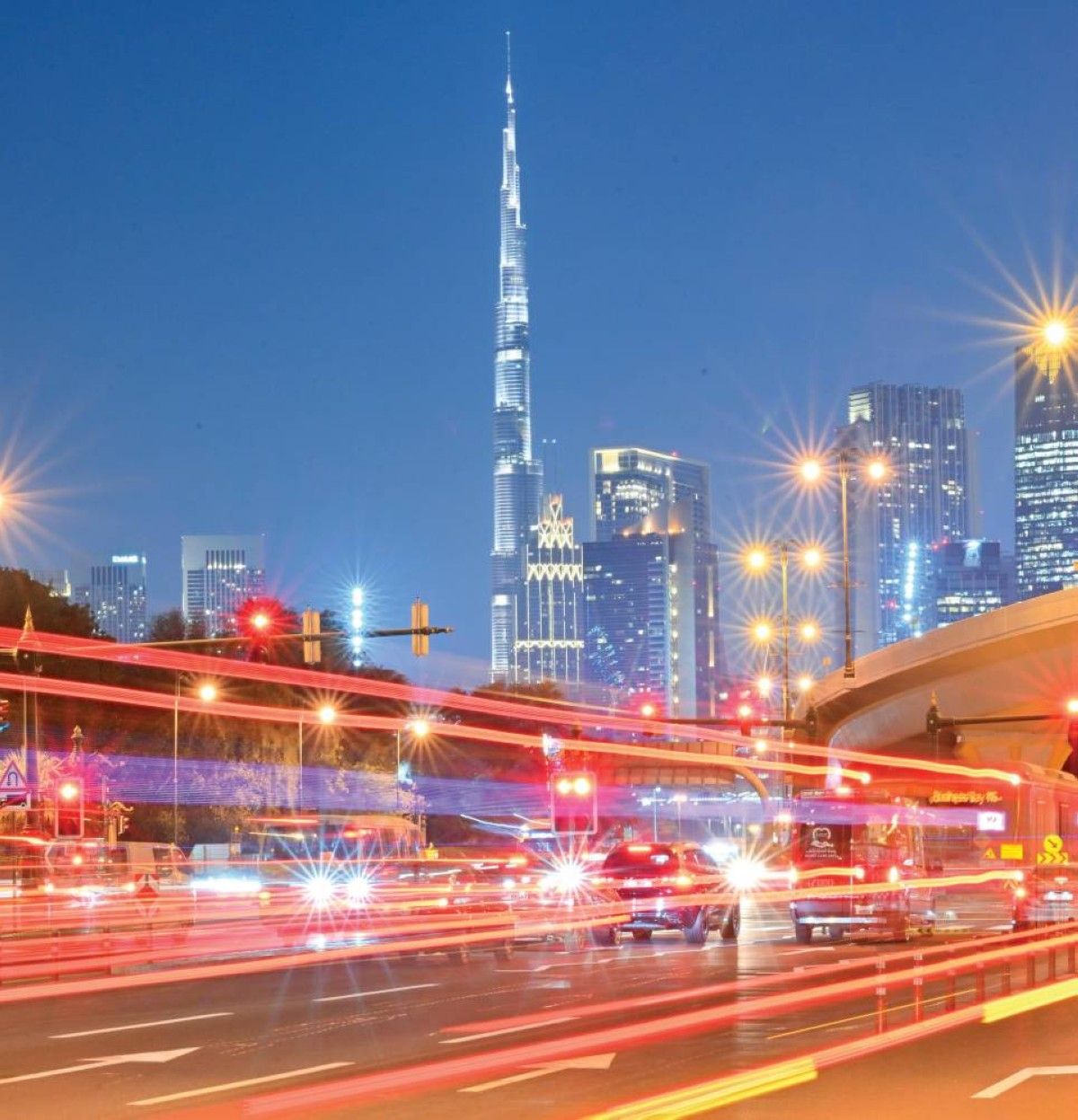 خلال 24 ساعة.. دبي تستعيد إيقاعها المعتاد متجاوزة «منخفض العزم»