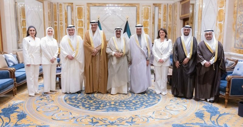 سمو الأمير يستقبل وزير العدل ورئيس وأعضاء الهيئة العامة لمكافحة الفساد