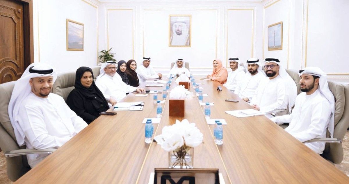 لجنة بـ «استشاري الشارقة» تبحث آليات عمل مجالس الضواحي وأولياء أمور الطلبة