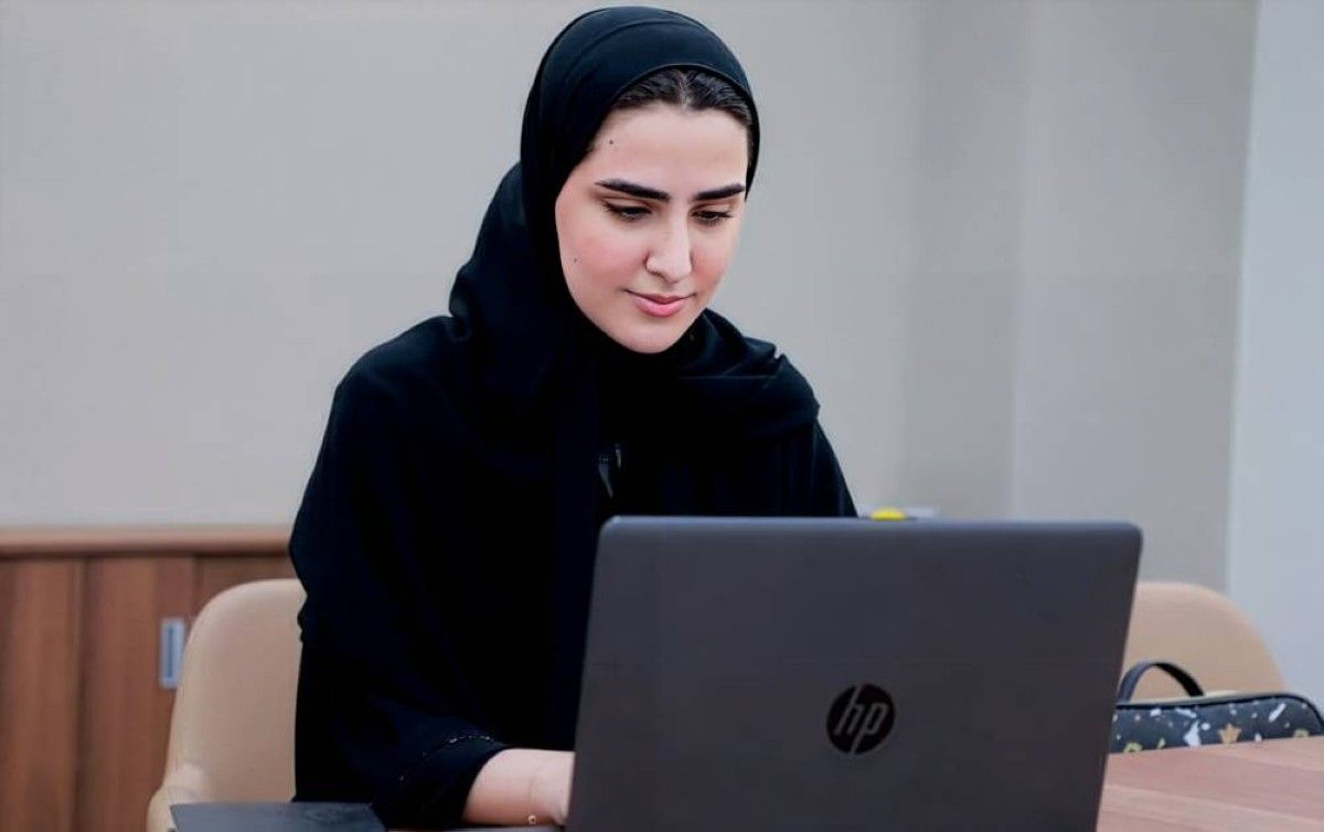 مدارس حكومية تدعو لسداد الرسوم إلكترونياً