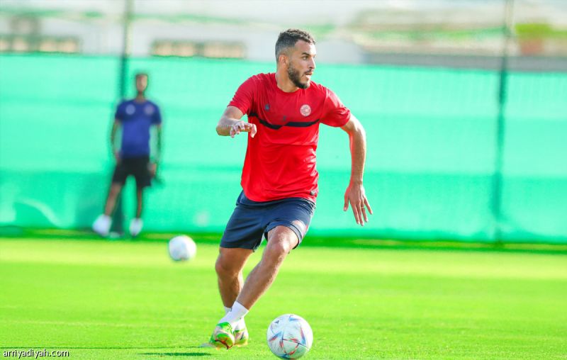 قبل الأهلي.. الشكوك تحاصر بدران