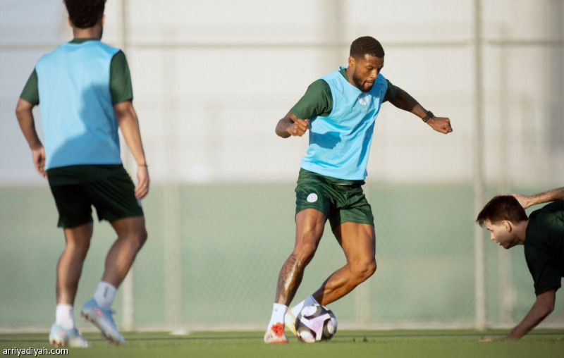 الاتفاق ينتظر عودة الدوليين