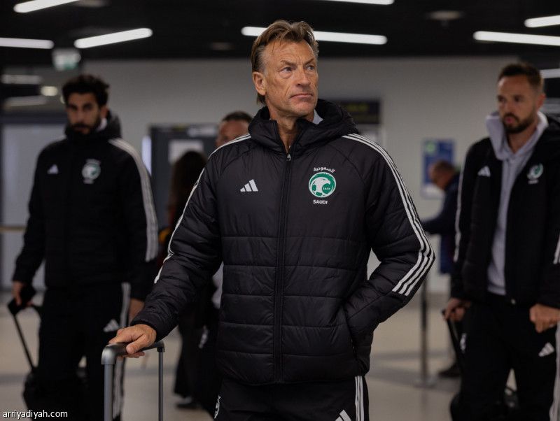 رينارد يطلب المغادرة ويقترب من غانا