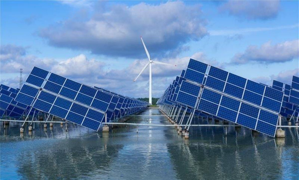 «آيرينا»: الطاقة المتجددة تشكل 85.6% من التوسعات العالمية في 2025