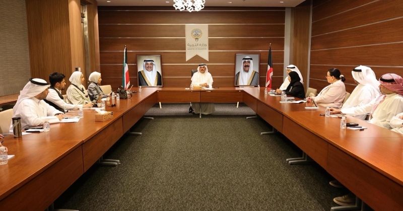 وزير التربية يبحث مع ممثلي المدارس الأجنبية مستجدات المرحلة الراهنة والتحديات المرتبطة بها