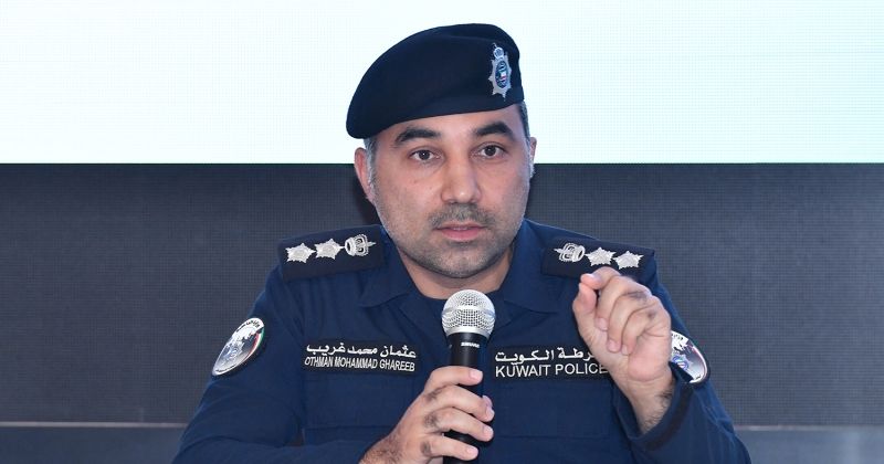 تمديد جديد لمدة شهر لتأشيرات الزيارة التجارية والعائلية والسياحية