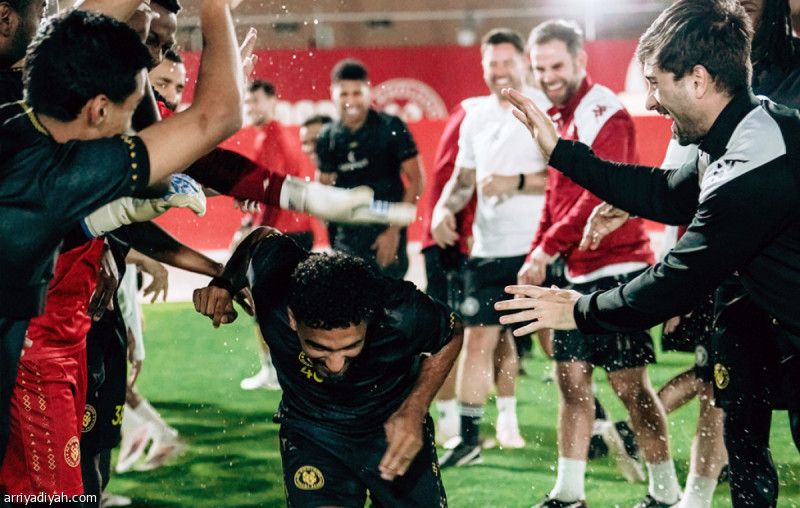 باكينجهام: نحتاج إلى التركيز بعد أفراح الكأس