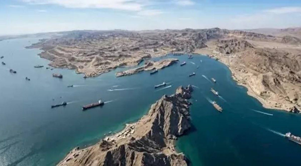 36 دولة تجتمع لإعادة فتح مضيق هرمز