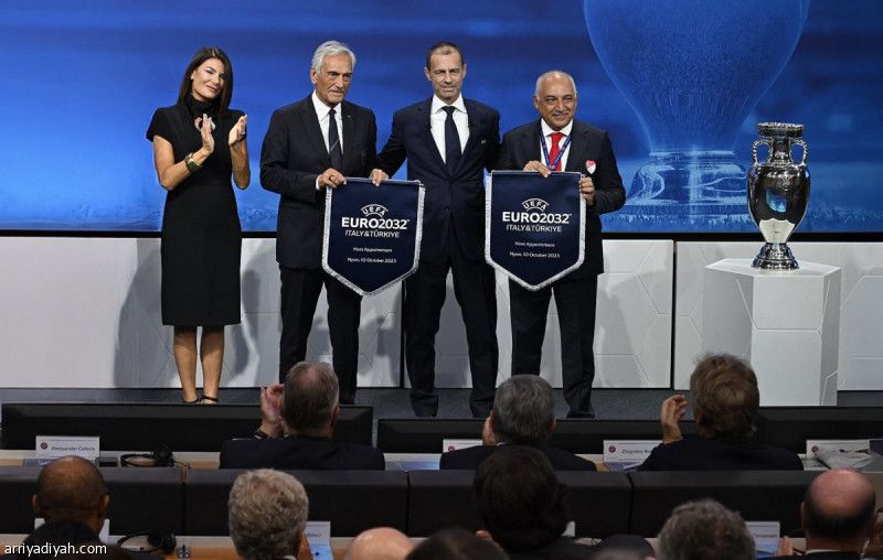 «يويفا» يحذر إيطاليا: حسنوا ملاعبكم قبل خسارة يورو 2032