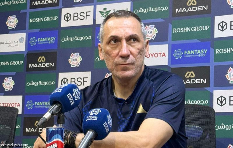 دونيس: دفاعنا مثل روضة الأطفال