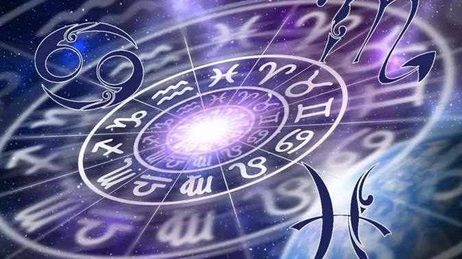 5 أبراج فلكية تمتلك مهارة التمثيل العاطفي وإخفاء مشاعرها امام الجميع برج العقرب أبرزهم