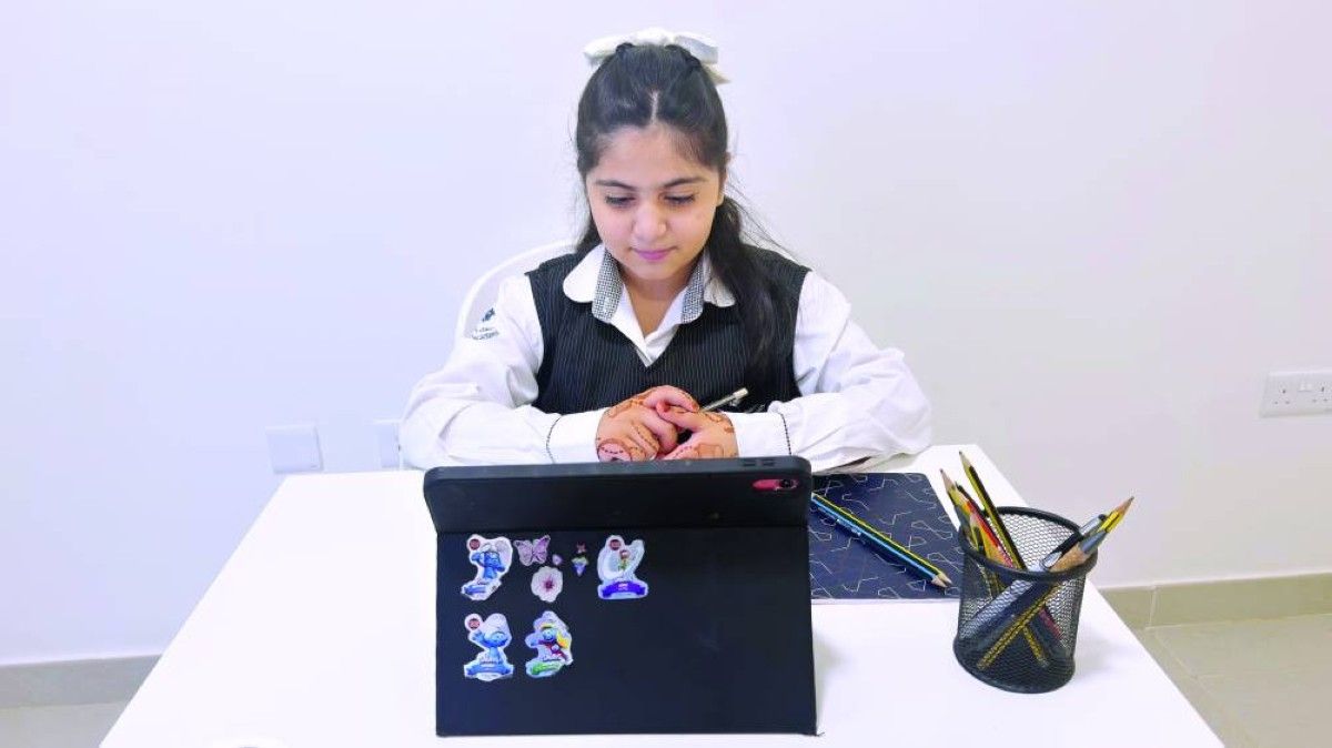 مدارس حكومية تكثف التوعية بآليات مواجهة التنمر الإلكتروني