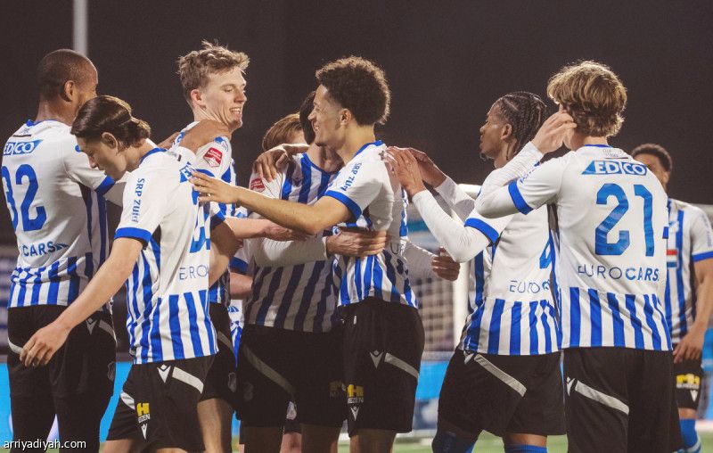 المرة 27.. آيندهوفن بطل الدوري الهولندي