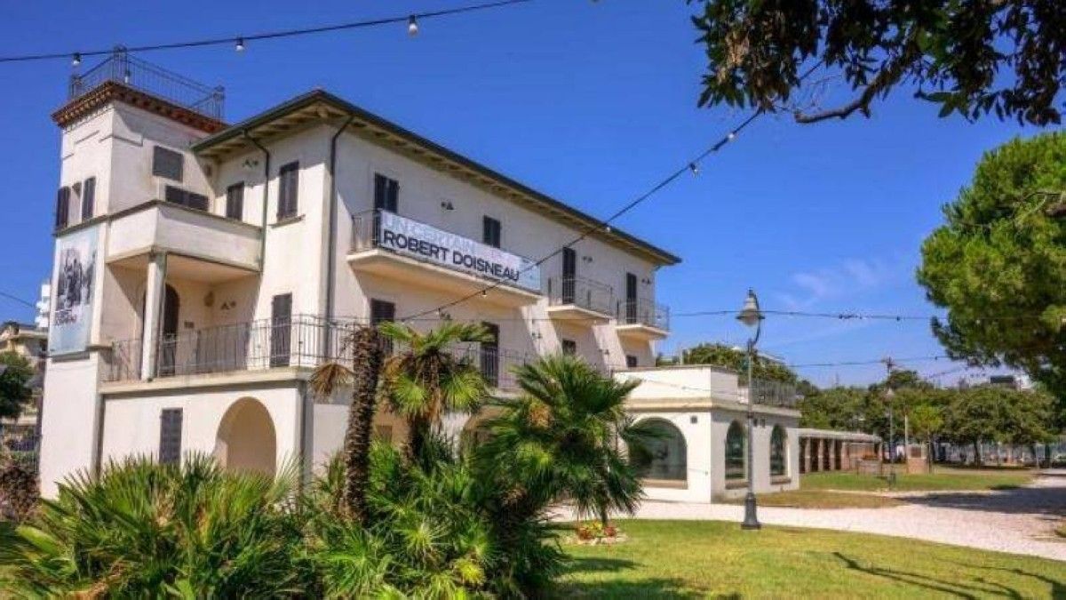 بيع فيلا موسوليني الصيفية بـ 1.2 مليون يورو