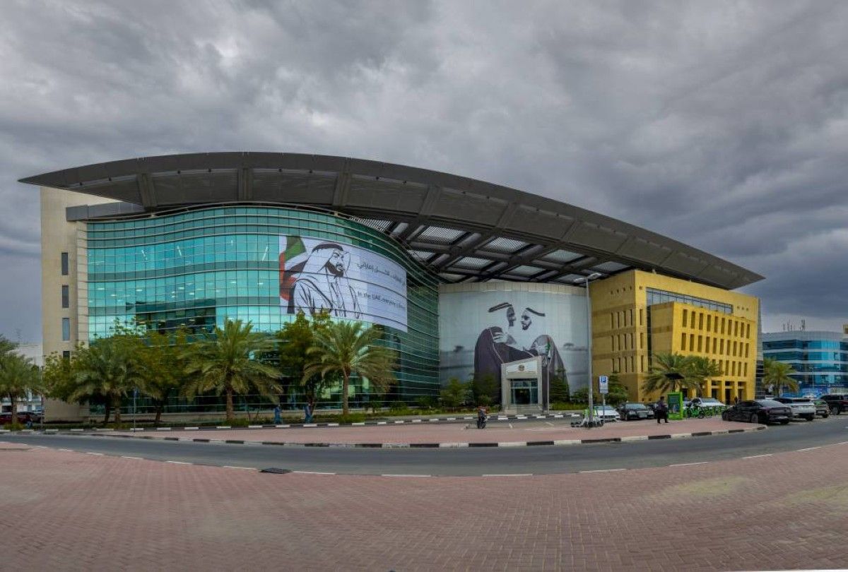 "الإمارات للبنية التحتية والإسكان" يبحث تطوير منظومة النقل وتعزيز جاهزية البنية التحتية