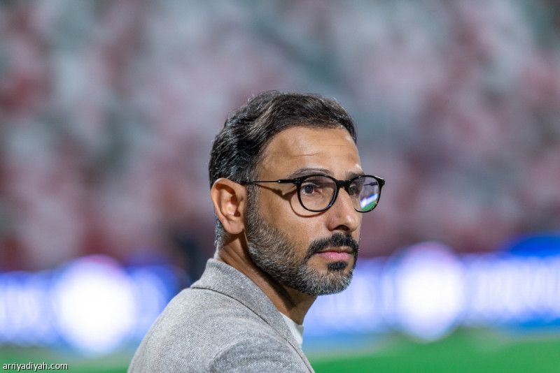 الشهري: أنتظر موافقة التجديد.. وأنا رهن إشارة «الأخضر»