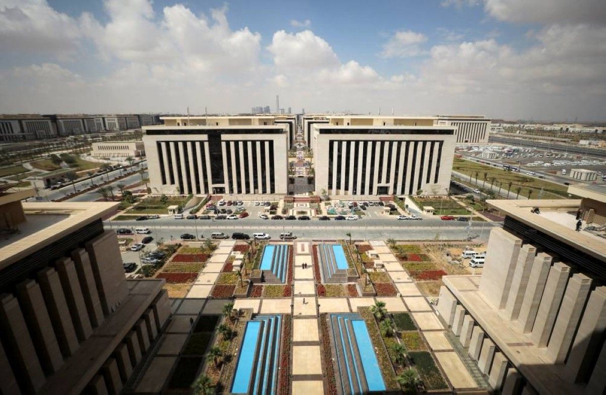 مصر.. القطاع الخاص غير النفطي يهبط بأسرع وتيرة منذ عامين في مارس