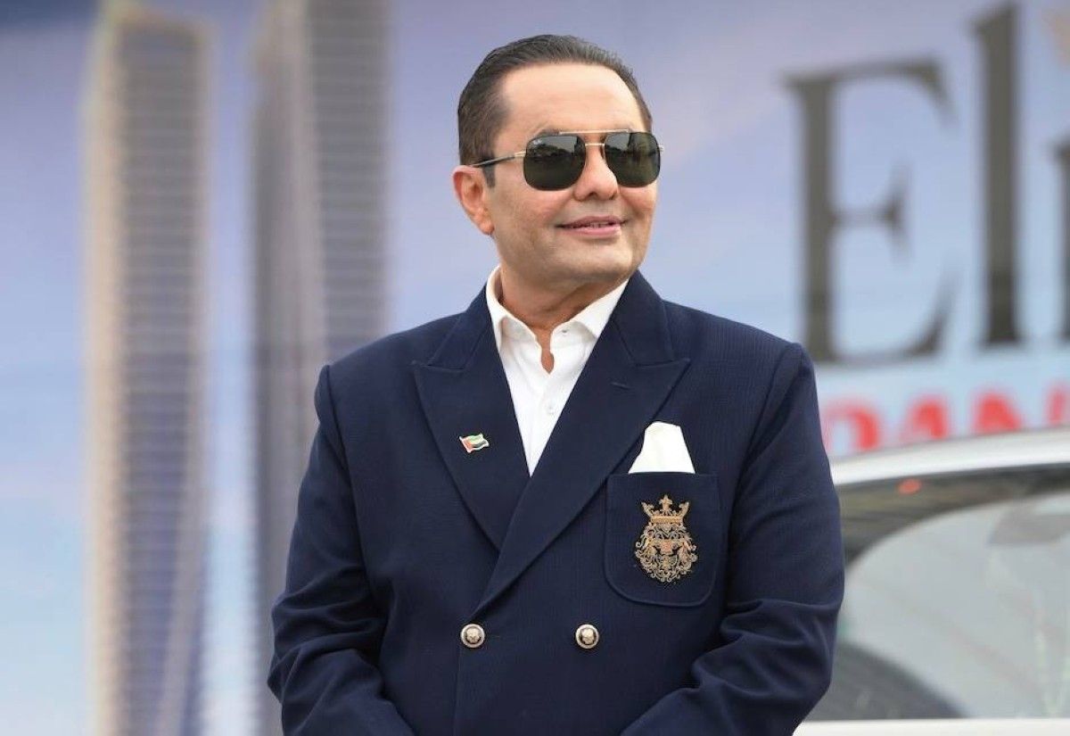 دانوب: لا تسريحات.. والرواتب في موعدها