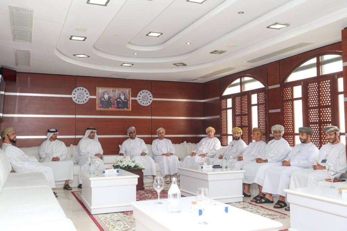 غرف دبي تبحث تعزيز التجارة البينية مع سلطنة عُمان