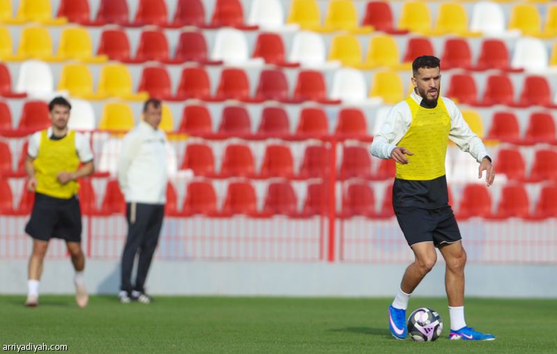 ضمك.. بدران يشارك جزئيا وينتظر قائمة القادسية