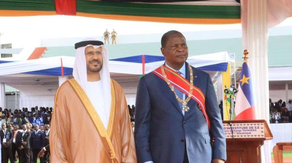 نيابة عن رئيس الدولة.. سفير الإمارات لدى أفريقيا الوسطى يحضر مراسم تنصيب الرئيس تواديرا