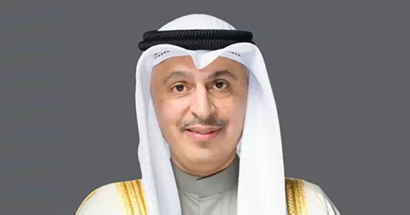 وزير التجارة يصدر قراراً بحظر التعاملات النقدية فوق 10 دنانير لبعض الأنشطة