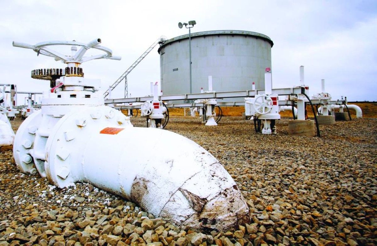 مخزونات النفط الأمريكية تبلغ أعلى مستوياتها منذ يونيو 2023