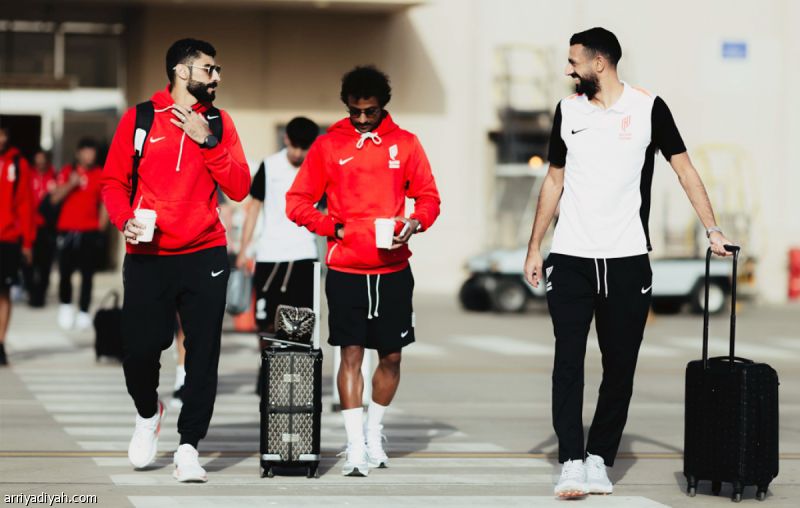 القادسية يضم فيرجاس ويستعيد ذكري